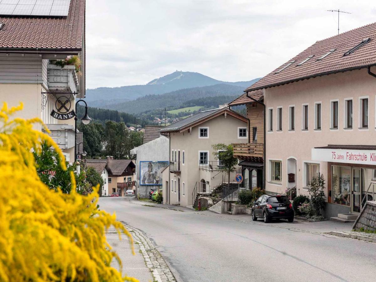 Schlosserhaus Lam Exterior photo